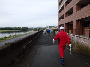 河川敷ウォーキング